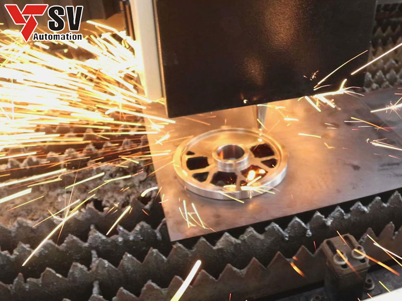 Phương pháp gia công bàn ghế ăn bằng Laser